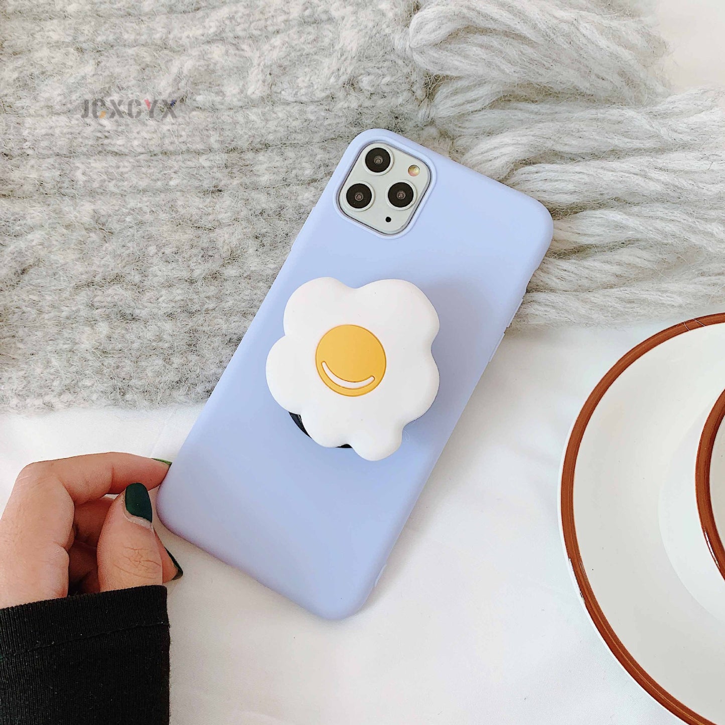 Mobile phone shell cartoon bracket